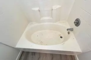 10542 W Alvarado Rd, Avondale, AZ 85392 - Photo 25