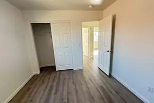 10542 W Alvarado Rd, Avondale, AZ 85392 - Photo 21