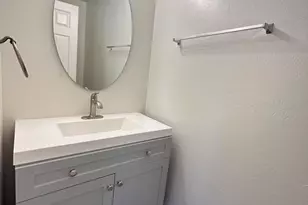 10542 W Alvarado Rd, Avondale, AZ 85392 - Photo 11