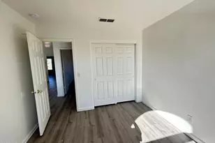 10542 W Alvarado Rd, Avondale, AZ 85392 - Photo 19