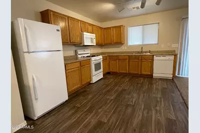 44777 W Balboa Drive, Maricopa, AZ 85139 - Photo 7