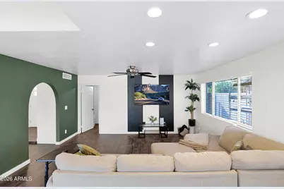 2006 W Summit Place, Chandler, AZ 85224 - Photo 9