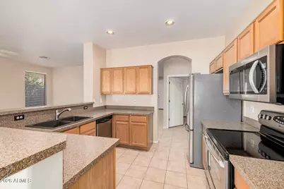 16442 S 16th Lane, Phoenix, AZ 85045 - Photo 5