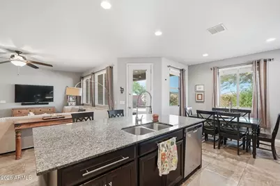 8008 S 42nd Lane, Laveen, AZ 85339 - Photo 11