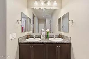 8507 W Flynn Ln, Glendale, AZ 85305 - Photo 23