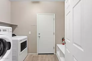 8507 W Flynn Ln, Glendale, AZ 85305 - Photo 33