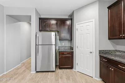 8507 W Flynn Lane, Glendale, AZ 85305 - Photo 17
