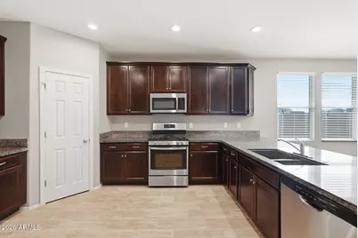 8507 W Flynn Lane, Glendale, AZ 85305 - Photo 15