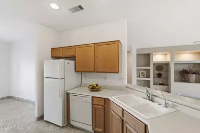 16111 W Eagle Ridge Drive, Surprise, AZ 85374 - Photo 13