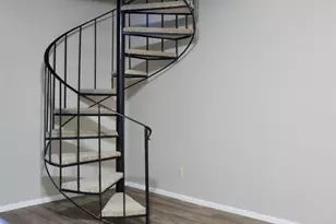 1425 E Desert Cove Ave, Phoenix, AZ 85020 - Photo 9