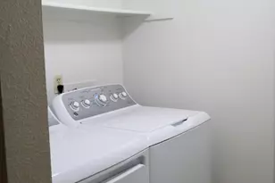 1425 E Desert Cove Ave, Phoenix, AZ 85020 - Photo 13