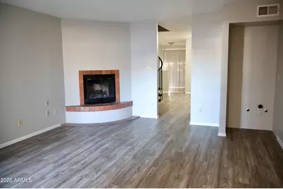 1425 E Desert Cove Avenue #13, Phoenix, AZ 85020 - Photo 5