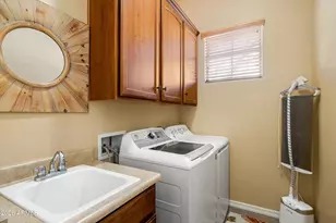 5370 S Desert Dawn Dr, Gold Canyon, AZ 85118 - Photo 25