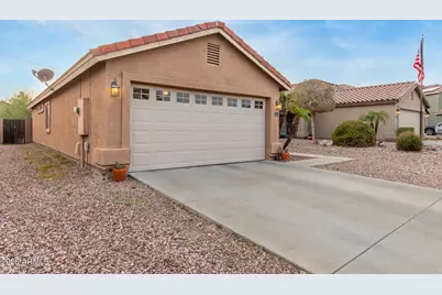 246 N 221st Avenue, Buckeye, AZ 85326 - Photo 15