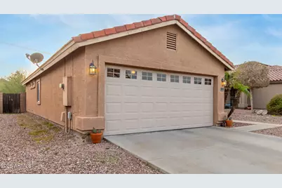 246 N 221st Avenue, Buckeye, AZ 85326 - Photo 17