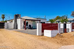 2512 N 29th St, Phoenix, AZ 85008 - Photo 3