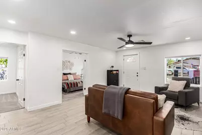 2512 N 29th Street, Phoenix, AZ 85008 - Photo 5