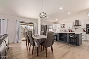 13918 N 78th Ave, Peoria, AZ 85381 - Photo 7