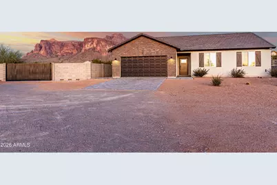 990 N Muleshoe Road, Apache Junction, AZ 85119 - Photo 1