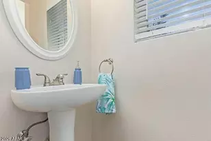 12442 N 42nd Ave, Phoenix, AZ 85029 - Photo 11