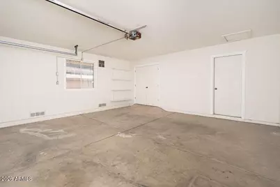 10734 W Tropicana Circle, Sun City, AZ 85351 - Photo 15