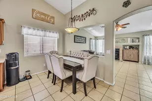 12617 W Catalina Dr, Avondale, AZ 85392 - Photo 7