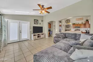 12617 W Catalina Dr, Avondale, AZ 85392 - Photo 9