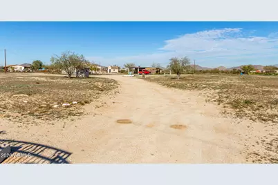 54194 W Organ Pipe Road, Maricopa, AZ 85139 - Photo 3