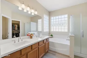 3836 S Coach House Dr, Gilbert, AZ 85297 - Photo 27