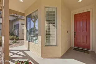 3836 S Coach House Dr, Gilbert, AZ 85297 - Photo 9