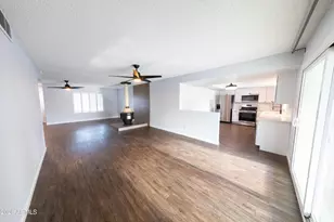 2625 S Los Feliz Dr, Tempe, AZ 85282 - Photo 7