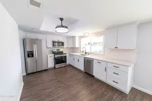 2625 S Los Feliz Dr, Tempe, AZ 85282 - Photo 11