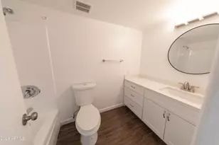 2625 S Los Feliz Dr, Tempe, AZ 85282 - Photo 19