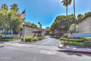 7557 N Dreamy Draw Dr, Phoenix, AZ 85020 - Photo 1