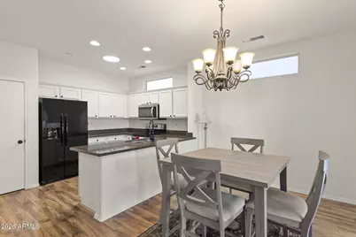 16506 W Lone Tree Court, Surprise, AZ 85374 - Photo 7