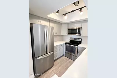 5757 W Eugie Avenue #2049, Glendale, AZ 85304 - Photo 3