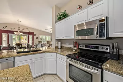 5127 S Almond Court, Gilbert, AZ 85298 - Photo 13