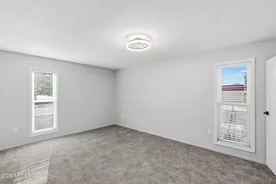 16817 N Meadow Park Drive, Sun City, AZ 85351 - Photo 5