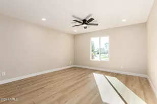 1742 W Stella Ln, Phoenix, AZ 85015 - Photo 5