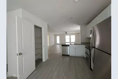 45196 W Sandhill Road, Maricopa, AZ 85139 - Photo 5