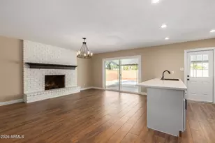 1102 E Alameda Dr, Tempe, AZ 85282 - Photo 7