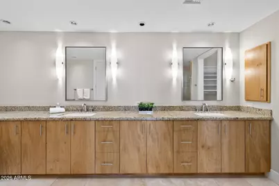 2402 E Esplanade Lane #704, Phoenix, AZ 85016 - Photo 35