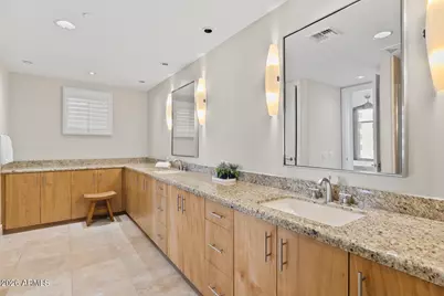 2402 E Esplanade Lane #704, Phoenix, AZ 85016 - Photo 33