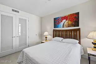 2402 E Esplanade Ln, Phoenix, AZ 85016 - Photo 21