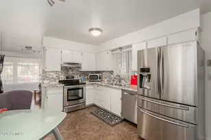 5301 W Vernon Ave, Phoenix, AZ 85035 - Photo 9