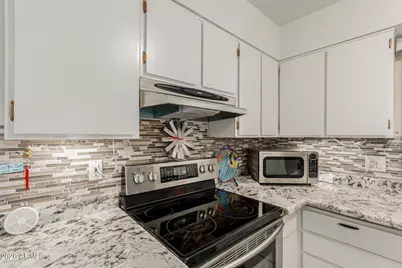 5301 W Vernon Avenue, Phoenix, AZ 85035 - Photo 11