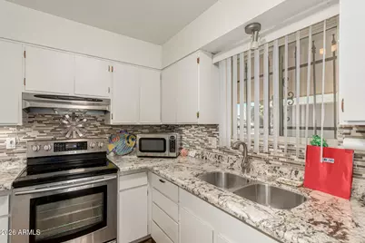 5301 W Vernon Avenue, Phoenix, AZ 85035 - Photo 11