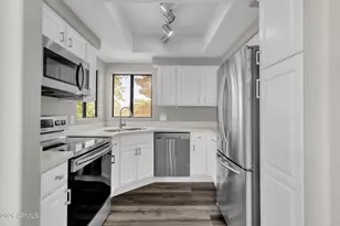 7008 E Gold Dust Ave, Paradise Valley, AZ 85253 - Photo 7