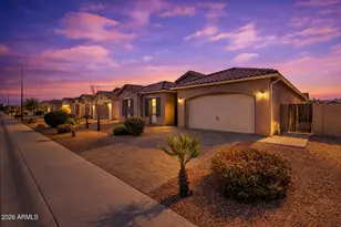 1073 E Holland Park Dr, Gilbert, AZ 85297 - Photo 3