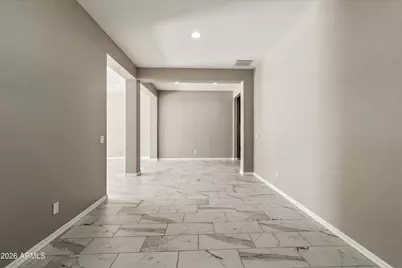 1073 E Holland Park Drive, Gilbert, AZ 85297 - Photo 9